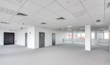 À louer – Bureaux de 357 à 897 m² à Clichy – Hauts-de-Seine (92)