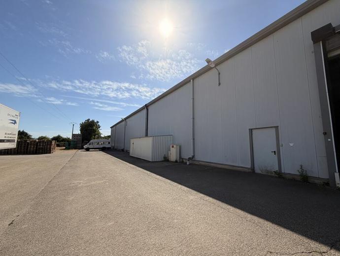 À louer – Entrepôt de 1 680 m² à Cavaillon – Vaucluse (84)