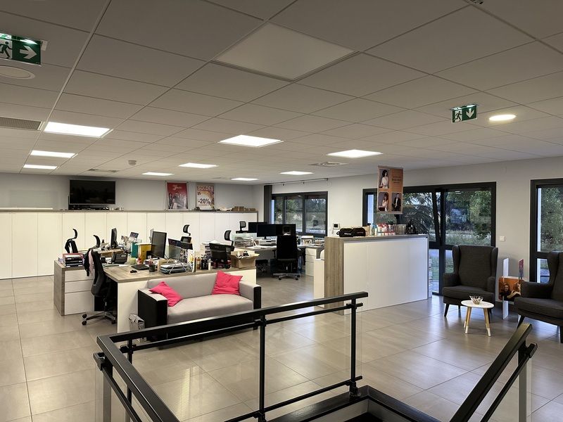 À louer – Local d’activités de 630 m² au sein de la Zone OZE Gabrielat à Pamiers – Ariège (09)