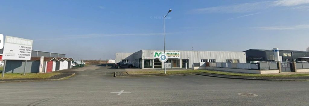 À vendre – Local d’activités de 2 011 m² à Saint-Maur – Indre (36)