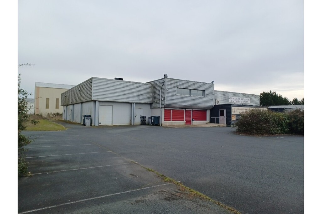 À vendre – Local agroalimentaire de 998 m² à Villedieu-sur-Indre – Indre (36)