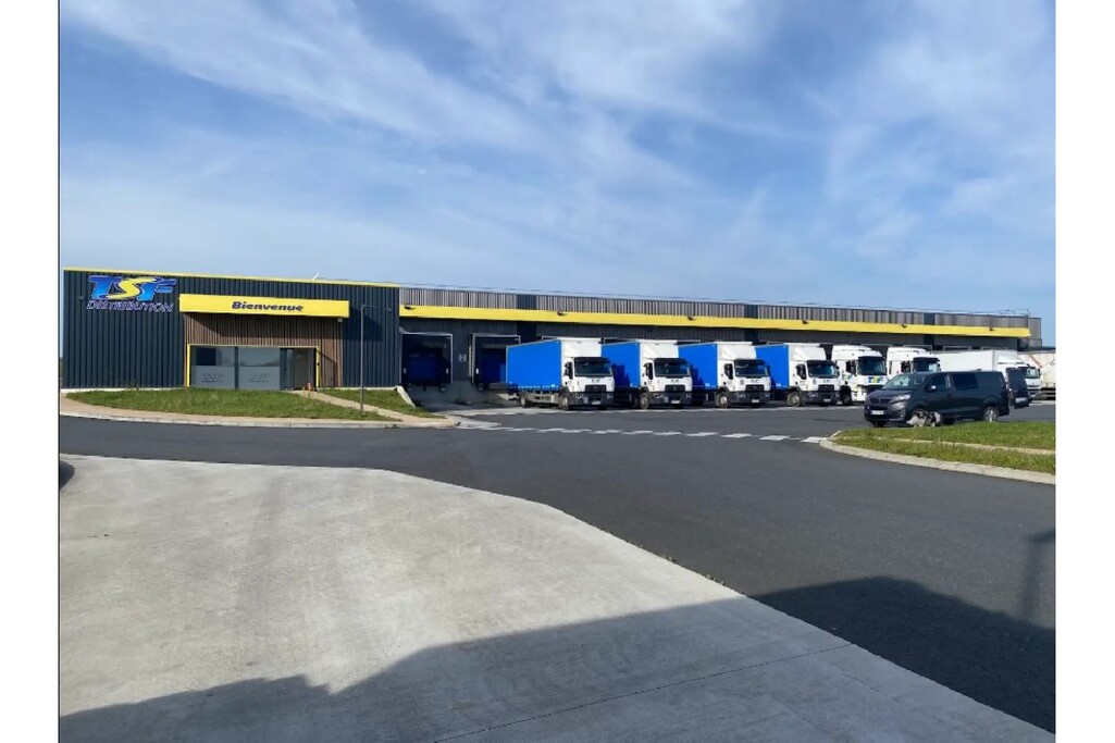 À vendre – Entrepôt logistique de 2 000 m² à Montierchaume – Indre (36)