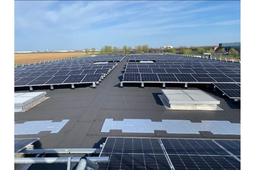 À vendre – Entrepôt logistique de 2 000 m² à Montierchaume – Indre (36)