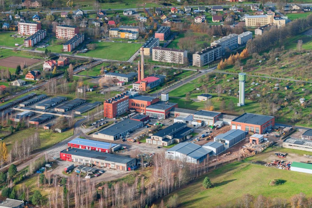 Friches industrielles à vendre : terrains à réhabiliter pour vos projets industriels