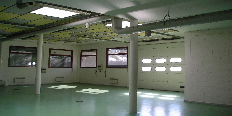À louer – 3 Ateliers de 37 à 142 m² au sein du Cap Delta à Verniolle – Ariège (09)