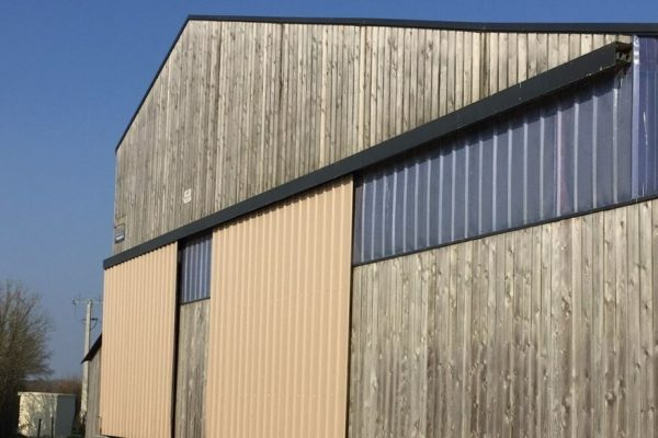 À louer – 3 entrepôts d’une surface totale de 2 886 m² à Sainte-Soline – Deux-Sèvres (79)