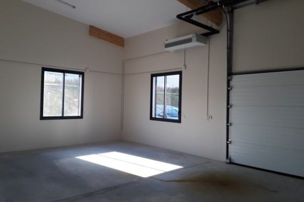 À louer – Ateliers de 100 m² en Hôtel d’entreprises à Narbonne – Aude (11)