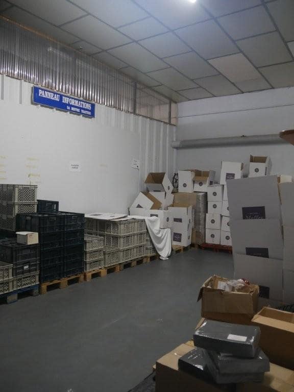 À Louer – Bâtiment Agroalimentaire de 2 450 m² à L&rsquo;Isle-sur-la-Sorgue –  Vaucluse (84)