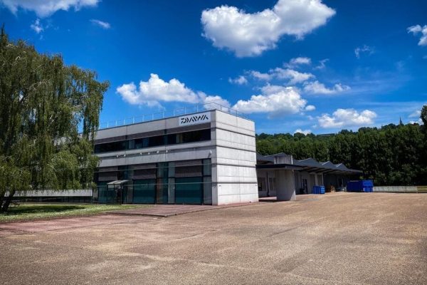 À louer – Bâtiment Industriel de 4 200 m² à proximité de Rouen – Seine-Maritime (76)