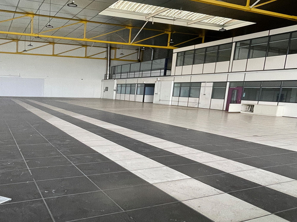 À louer – Bâtiment Industriel de 5 000 m² – Zone Marcel Doret, Calais (62)