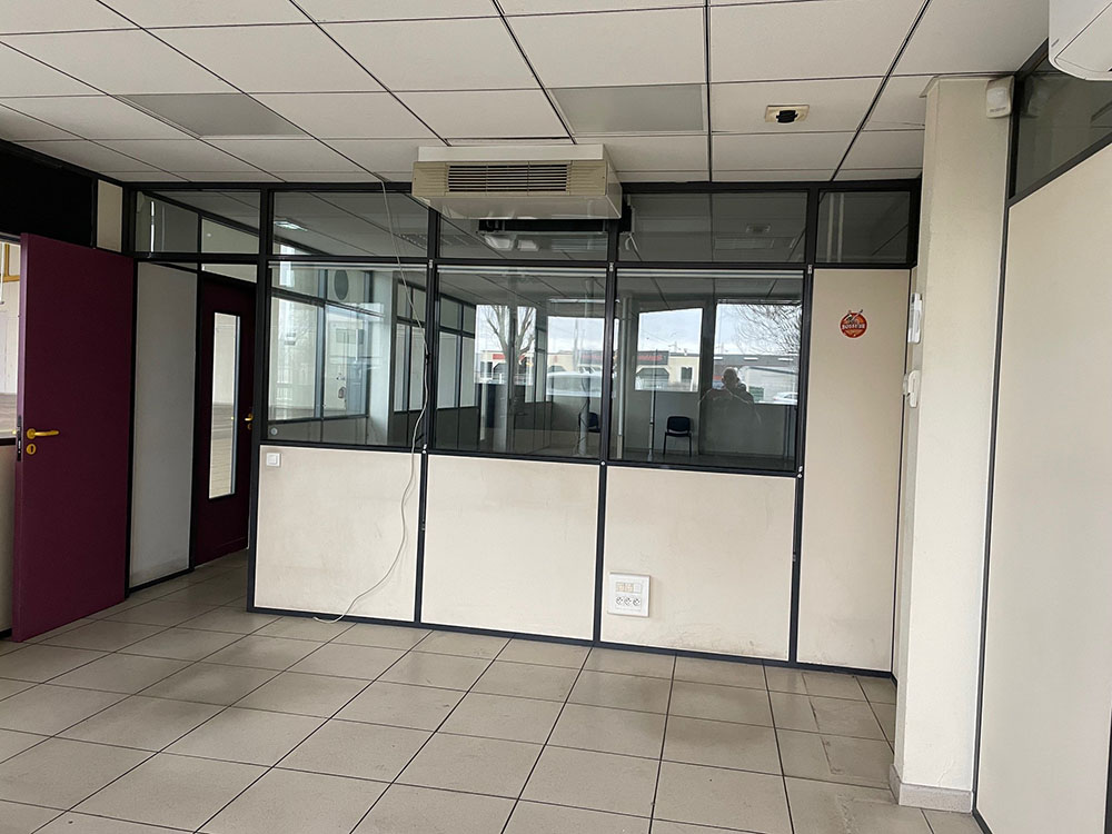 À louer – Bâtiment Industriel de 5 000 m² – Zone Marcel Doret, Calais (62)