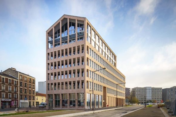 À louer – Bâtiment Yuri – 1 341 m² de bureaux divisibles à Ivry-sur-Seine