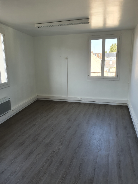À louer – bureaux à partir de 39 m² à Compiègne, proche de Beauvais (60)