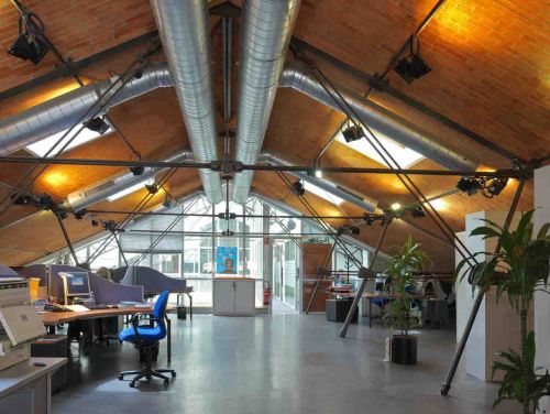 À louer – Bureaux au sein du bâtiment Les Docks à Marseille – Bouches-du-Rhône (13)