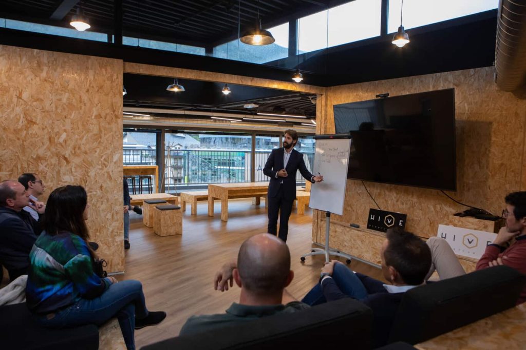 À louer – Bureaux dans un Espace de Coworking de 1 000 m² à Andorre