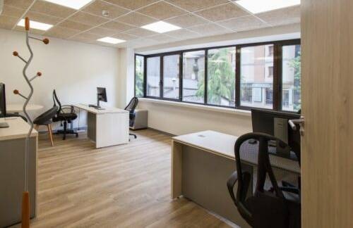 À louer – Bureaux dans un Espace de Coworking de 1 600 m² à Andorre