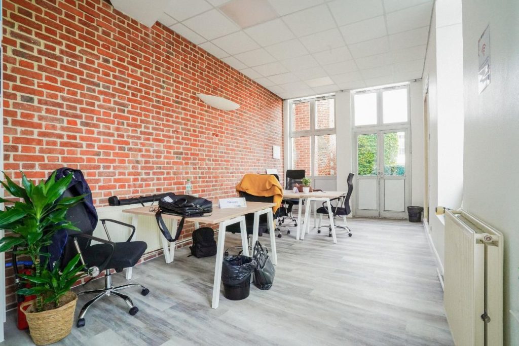 À louer – Bureaux dans un espace de coworking de 650 m² à Arras – Pas-de-Calais (62)