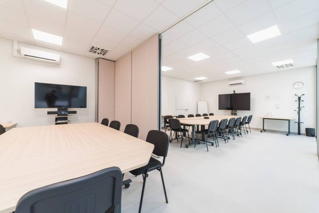 À louer – Bureaux de 12 à 28 m² en hôtel d’entreprise dans le centre-ville de Poitiers – Vienne (86)