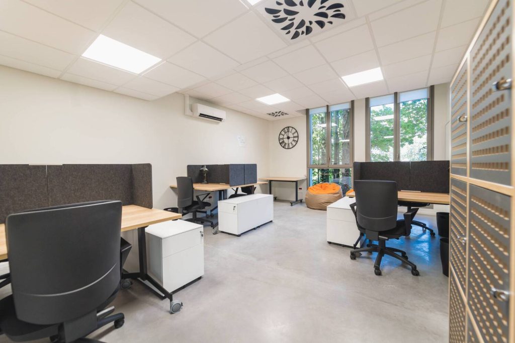 À louer – Bureaux de 12 à 28 m² en hôtel d’entreprise dans le centre-ville de Poitiers – Vienne (86)