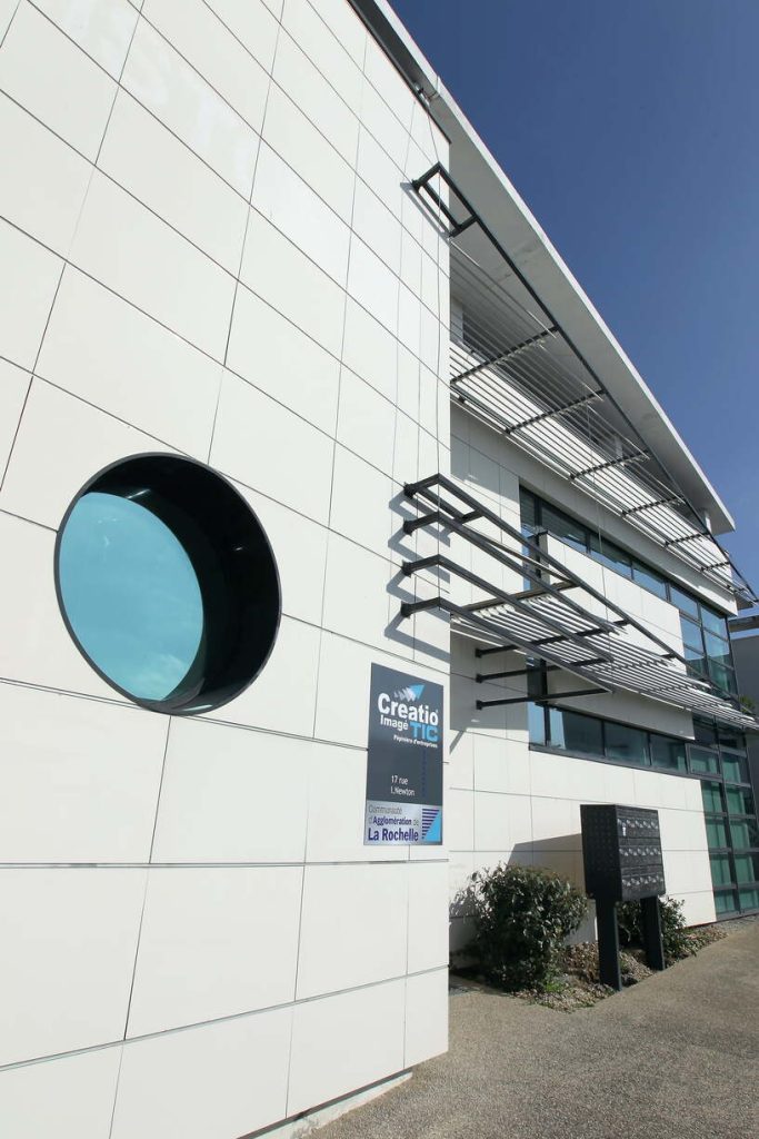 À louer – Bureaux de 13 à 25 m² au sein de la pépinière Créatio®ImagéTIC 2 de La Rochelle – Charente-Maritime (17)