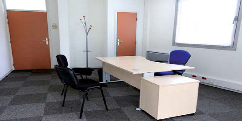 À louer – Bureaux de 15 à 78 m² au sein de la Pépinière d’Entreprises NumériParc à Roanne – Loire (42)