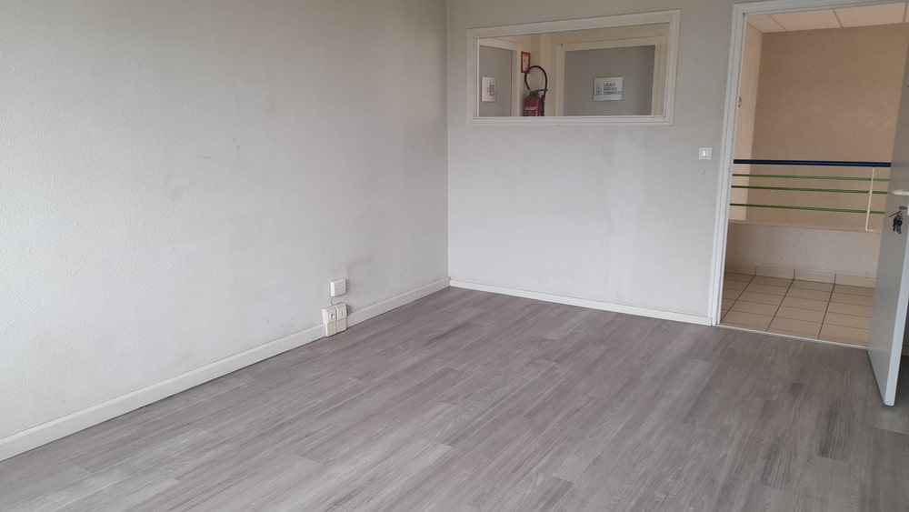À louer – Bureaux de 18 à 64 m² en pépinière et hôtel d’entreprises à proximité de Nantes – Pays de la Loire (44)