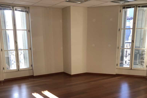 À louer – Bureaux de 1896 m² à proximité du Vieux Port de Marseille – 2e Arrondissement