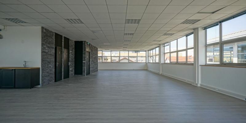 À louer  bureaux de 226 m² à Bezons proche de Paris