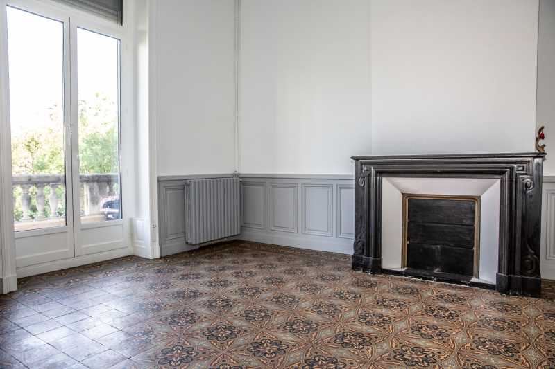 À louer : bureaux de 246 m² à Béziers (34)