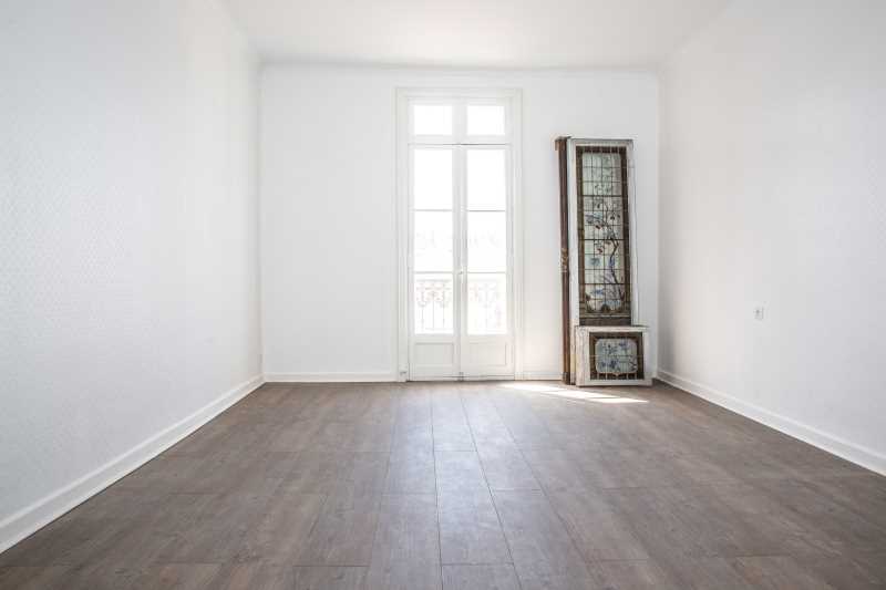 À louer : bureaux de 246 m² à Béziers (34)