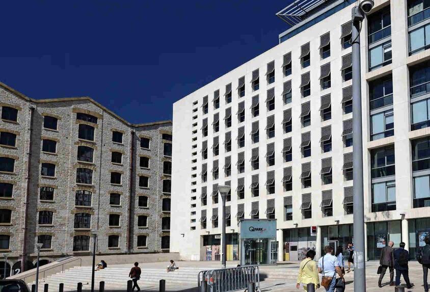 À louer – Bureaux de 300 m² à 800 m² dans le quartier Euroméditerranée de Marseille – Bouches-du-Rhône (13)