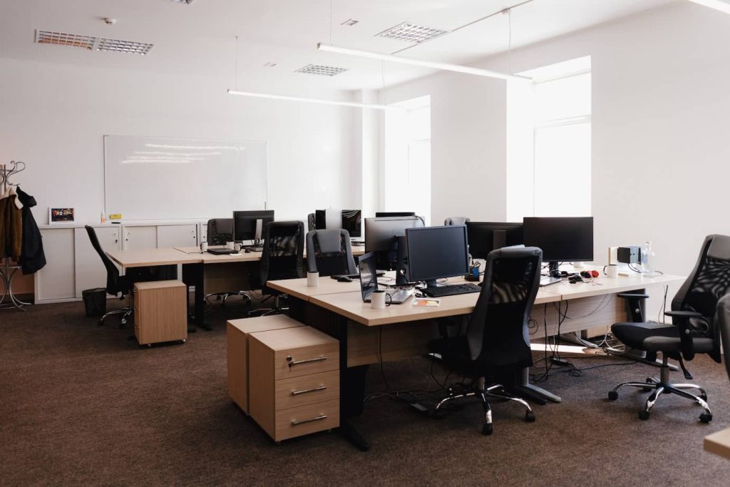 À louer – Bureaux de 300 m² à 800 m² dans le quartier Euroméditerranée de Marseille – Bouches-du-Rhône (13)