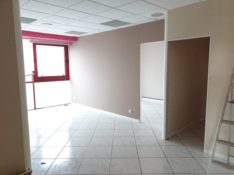 À louer : bureaux de 300 m² à Albi (81)