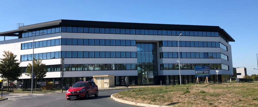 À louer – Bureaux de 4 000 m² près de Reims à Bezannes – Marne (51)