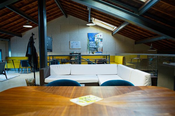 À louer – bureaux de 70 m² à Lourmarin proche d&rsquo;Avignon