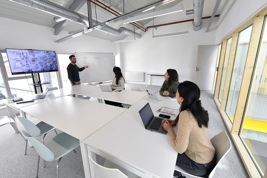 À louer – Bureaux de 8 à 25 m² pour les entreprises des industries culturelles et créatives à Nantes – Loire-Atlantique (44)