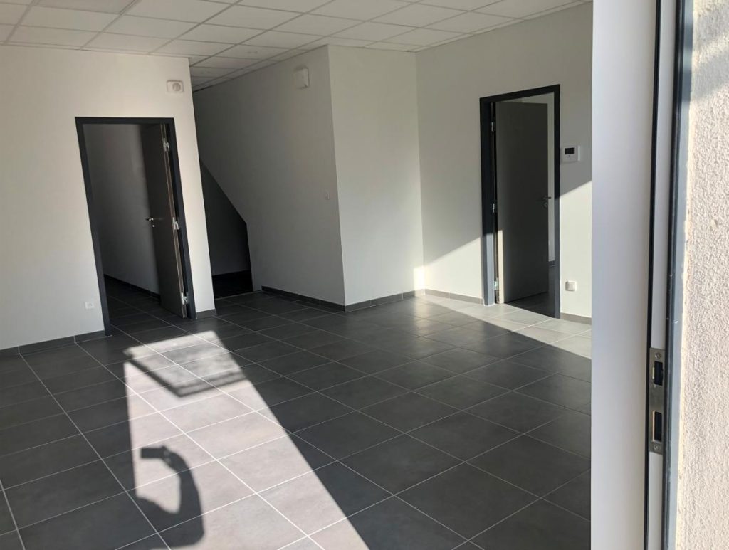 À louer – Bureaux de 95 m² dans le quartiers les Sources à Avignon – Vaucluse (84)