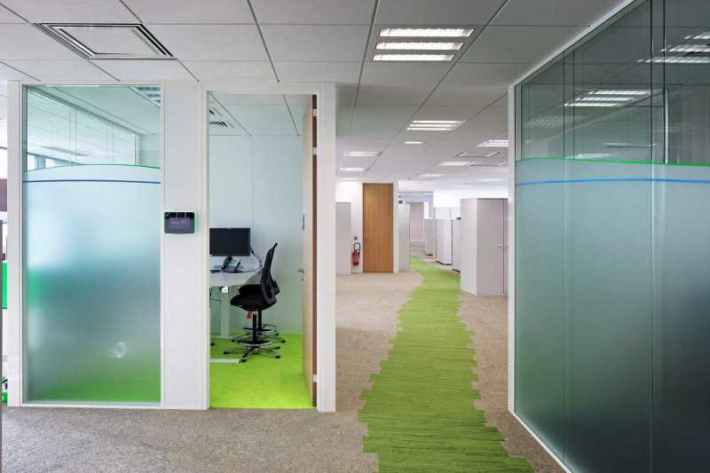 À louer – bureaux divisibles de 1 137 m² à 3 237 m² à Saint-Ouen à proximité de Paris (93)