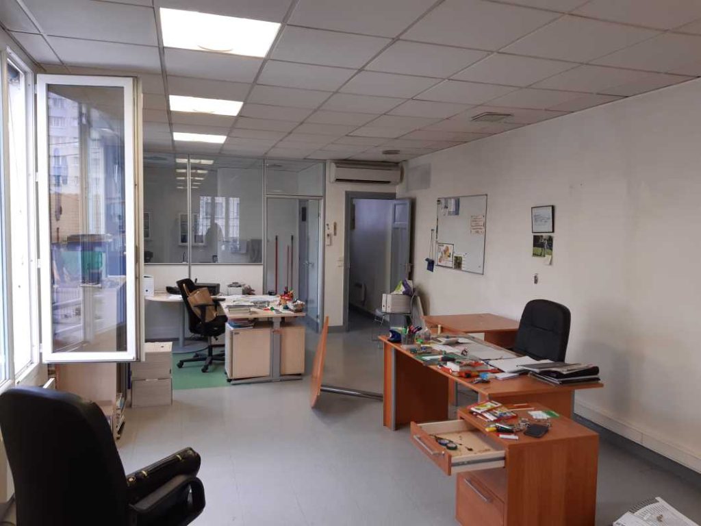 À louer – bureaux divisibles de 120 m² à 500 m² à Montreuil
