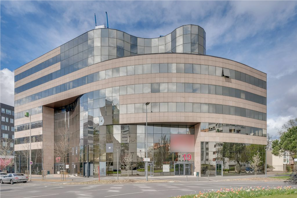 À louer – bureaux divisibles de 156 m² à 3 671 m² à Noisy-le-Grand