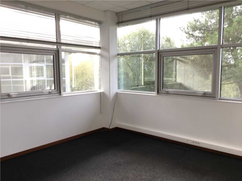 À louer – bureaux divisibles de 180 m² à 368 m² à Mérignac proche de Bordeaux.