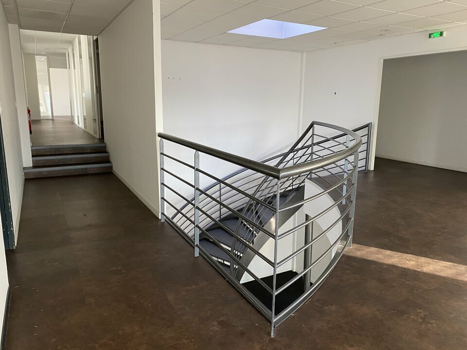 À louer – bureaux divisibles de 20 m² à 680 m² à Cenon à proximité de Bordeaux (33)