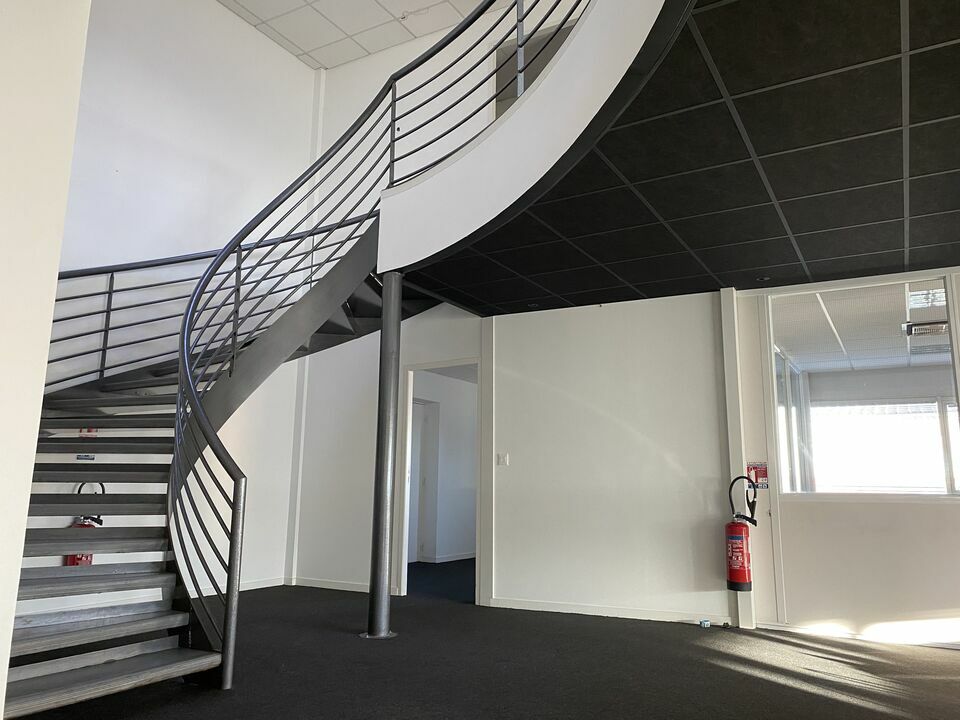 À louer – bureaux divisibles de 20 m² à 680 m² à Cenon à proximité de Bordeaux (33)
