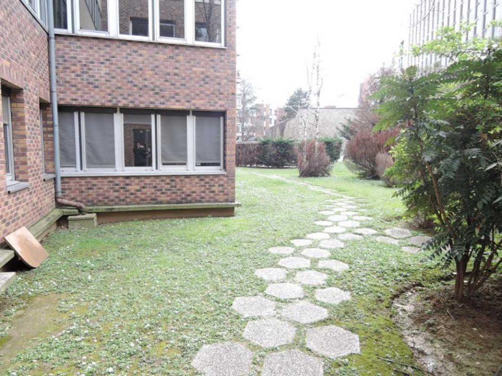 À louer – bureaux divisibles de 234 m² à 1068 m² à Issy-les-Moulineaux à proximité de Paris (92)