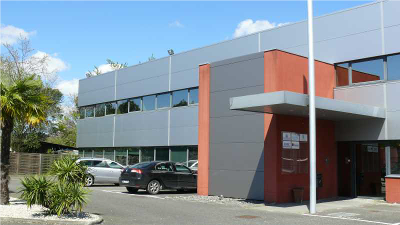 À louer – bureaux divisibles de 265 m² à 746 m² à Mérignac à proximité de Bordeaux.