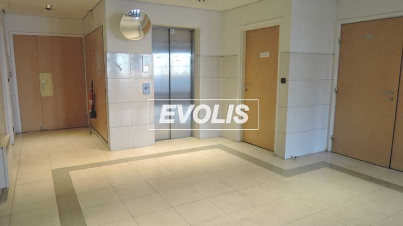 À louer – bureaux divisibles de 411 m² à 1 303 m² à Saint-Ouen à proximité de Paris (93)