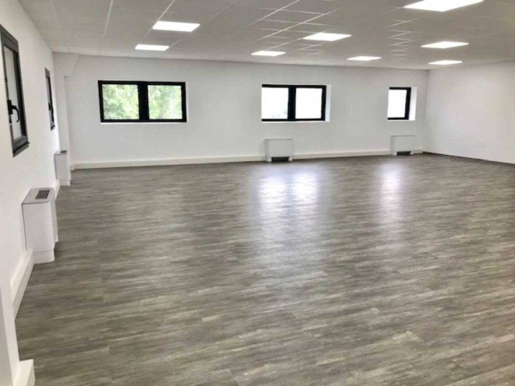 À louer – bureaux divisibles de 73 m² à 394 m² à Aix-en-Provence
