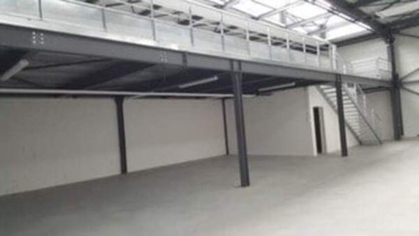 À louer- Bureaux et ateliers de 850m² en hôtel d’entreprises à Vic-en-Bigorre, Hautes-Pyrénées (65)