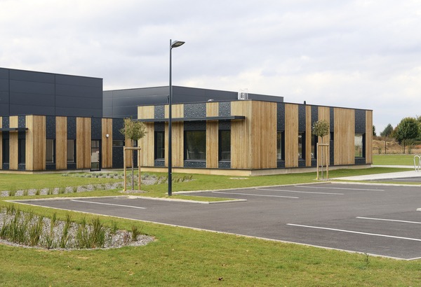 À louer – Bureaux et Locaux d’activités clé en main à Saint-Quentin – Aisne (02)