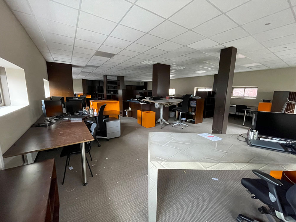 À louer – Bureaux meublés de 343 m² dans le centre-ville de Calais – Pas-de-Calais (62)